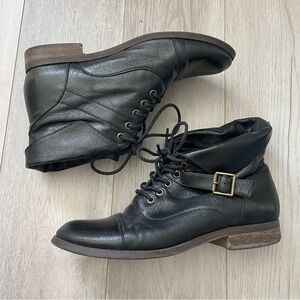 Steve Madden Boots leather ankle lace up foldover womens Black (size 7.5) 90s